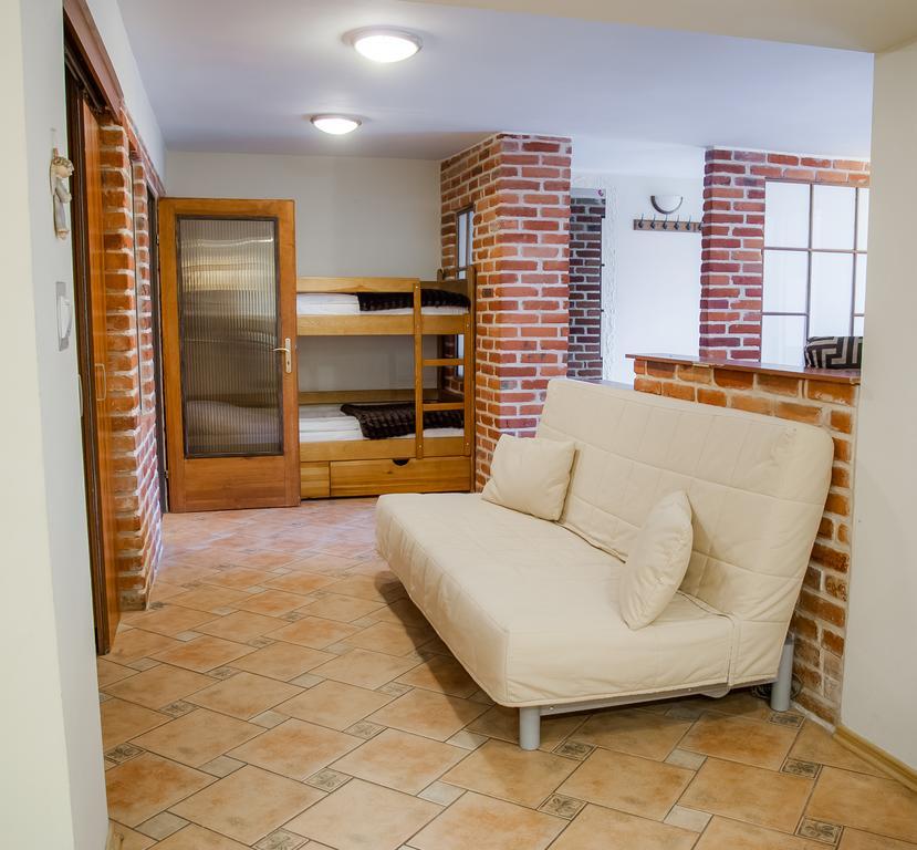 פרומבורק Pod Wzgorzem Bed & Breakfast מראה חיצוני תמונה