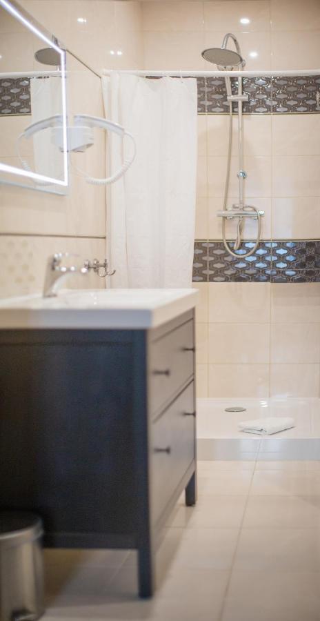 פרומבורק Pod Wzgorzem Bed & Breakfast מראה חיצוני תמונה