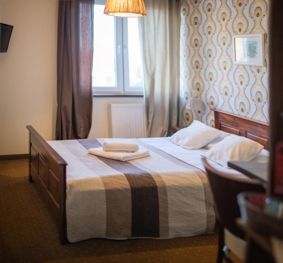 פרומבורק Pod Wzgorzem Bed & Breakfast מראה חיצוני תמונה